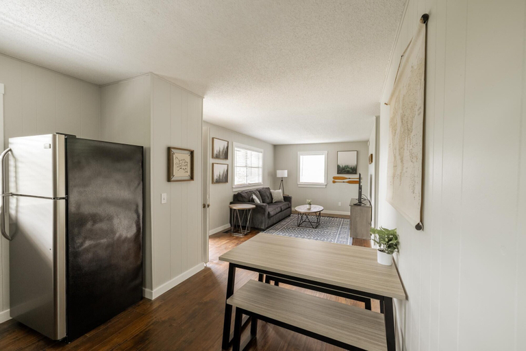 Bedroom 5, Kimberling Cove Resort, Stone