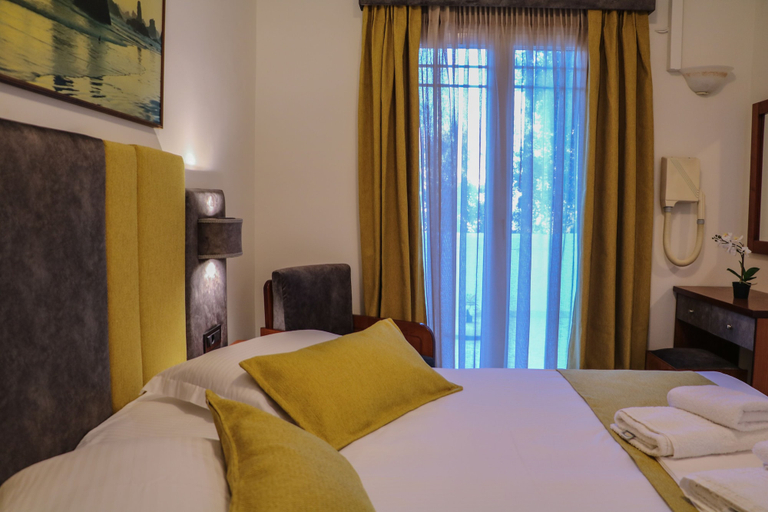 Bedroom 3, Hotel Dionysis Studios, South Aegean