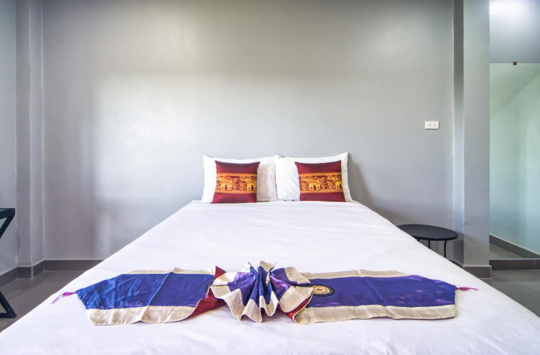 Bedroom 2, Tyler Naiyang, Phuket Island