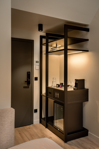 Bedroom 4, THE ADAMS- Self Check in Hotel, Baden-Baden