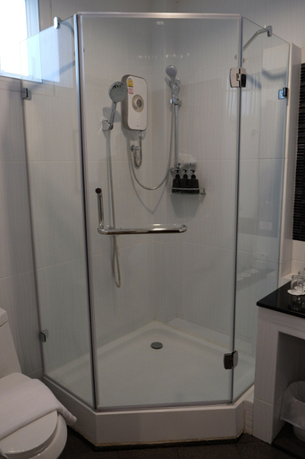 Bathroom 5, The Besavana Phuket, Pulau Phuket