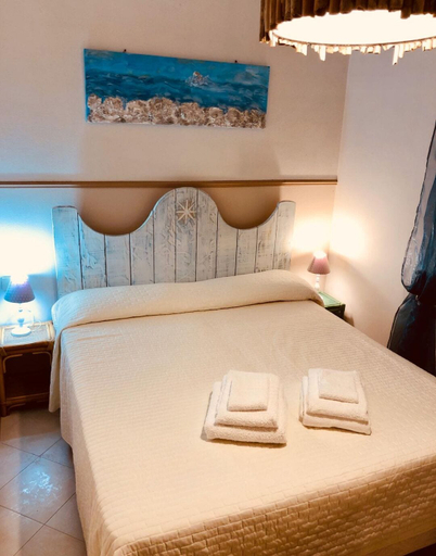 Bedroom 2, B&B Le Quattro Stagioni, Olbia-Tempio