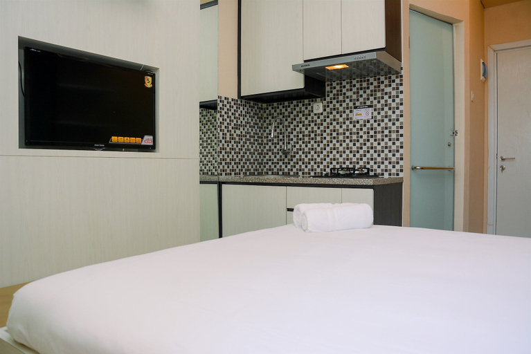 Bedroom 3, Comfy Studio Green Pramuka Apartment with City View By Travelio, Jakarta Pusat