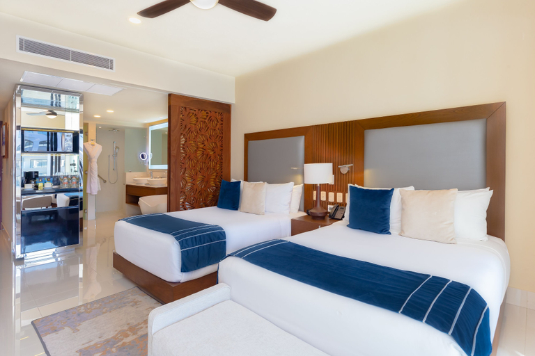 Bedroom 3, Villa La Valencia Beach Resort & Spa Los Cabos, La Paz