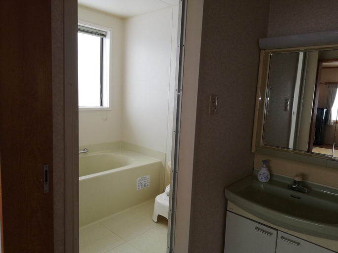Bathroom 4, Ryounkaku, Kamifurano