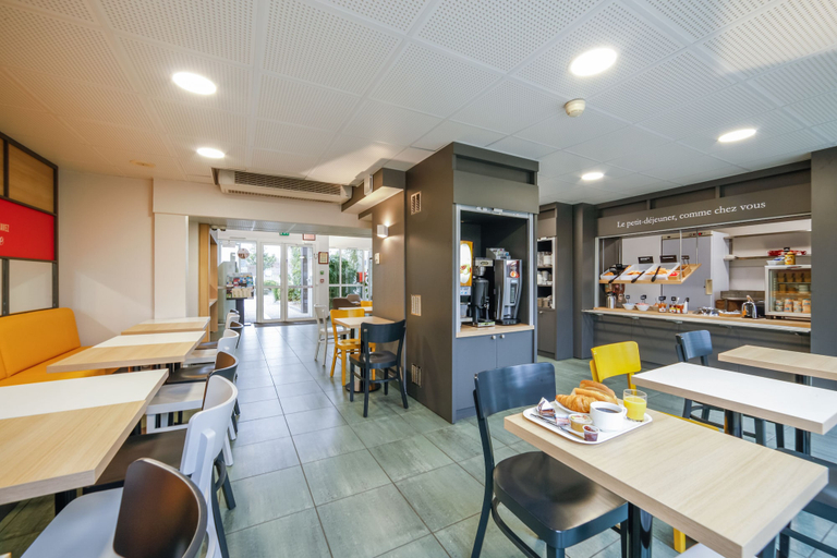 Food & Drinks 5, B&B HOTEL Nantes Atlantis Le Zénith, Loire-Atlantique