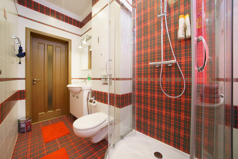 Bathroom 4, PaulMarie Apartments on Mayakovskogo 24, Brest