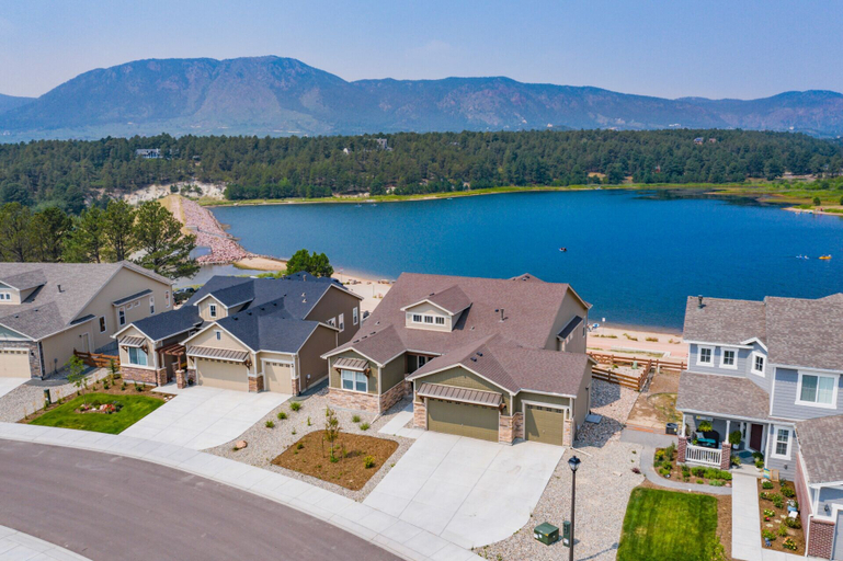 Exterior & Views 2, 5BD Lakeside Mountain Spectacularhot Tubluxury, El Paso