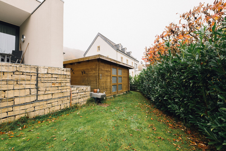 Exterior & Views 2, Spacious 2BR House 210m2 w Beautiful Gdn, Luxembourg