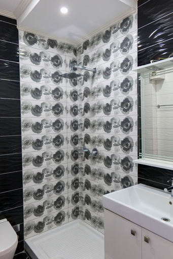 Bathroom 2, Albania Dream Holidays Accommodation, Sarandës