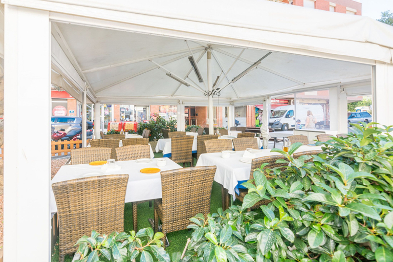 Food & Drinks, HomeHolidaysRentals Apartamento Amaral - Costa Barcelona, Barcelona