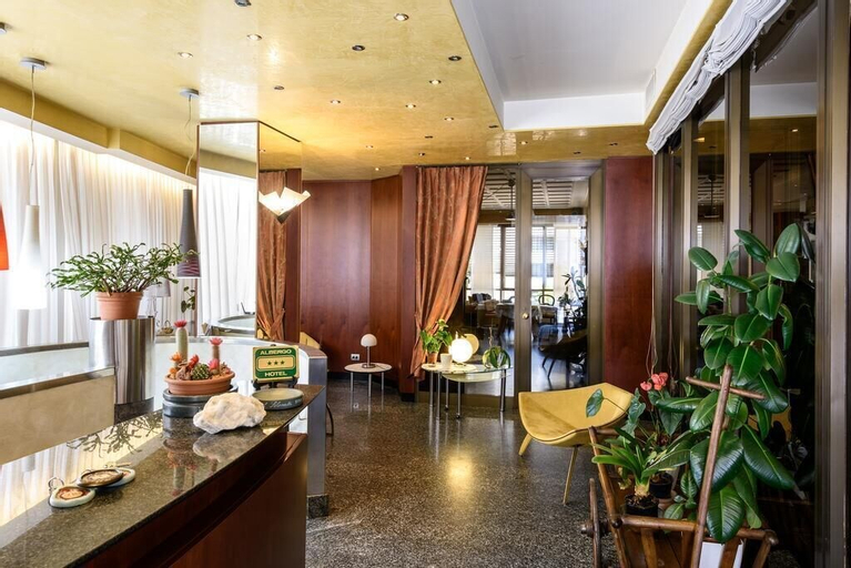 Hotel Schenatti, Sondrio