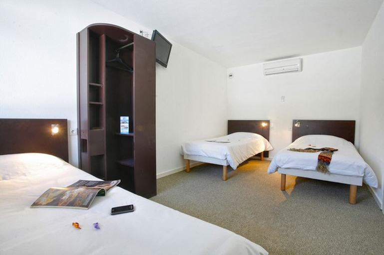 Bedroom 4, Couett'hôtel Rumilly, Haute-Savoie