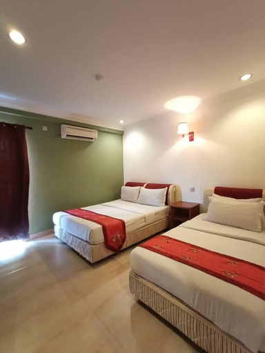 Bedroom 2, Maya Hotel, Lahad Datu