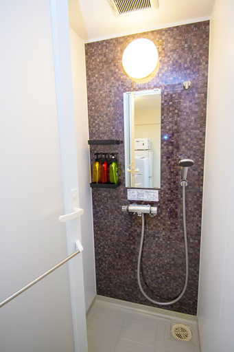 Bathroom 3, Grande Shagi GS402, Osaka