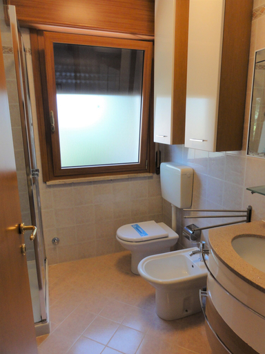 Bathroom 3, Villa Flora, Venezia