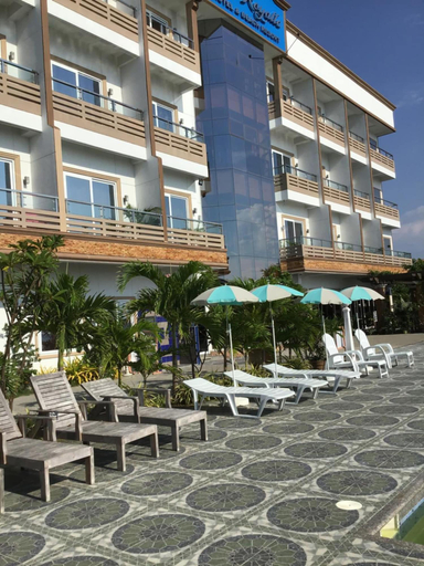 Exterior & Views 2, EM Royalle Hotel & Beach Resort, San Juan