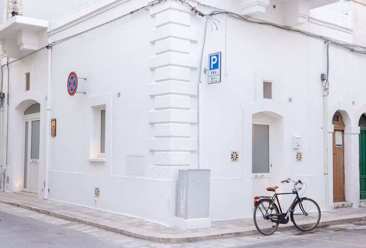 Exterior & Views 2, Le Lamie by Polignando Tourist Services, Bari