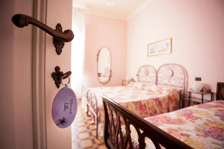 Bedroom 5, GuestHouse Liberty, Lucca