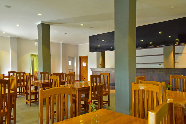 Food & Drinks 4, Kalaw Silver Pine Hotel, Taunggye