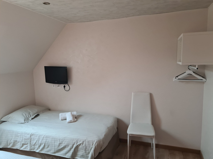 Bedroom 4, Gîte de Murat, Cantal