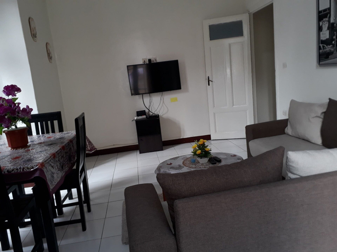 Others 4, Casa de Lydia, Casablanca