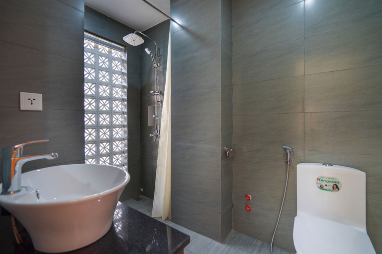 Bathroom 5, The Lit Villa, Da Nang