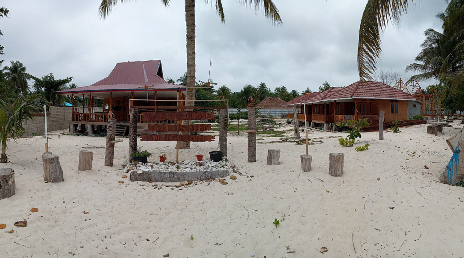 Losmen Anugrah, Kepulauan Mentawai
