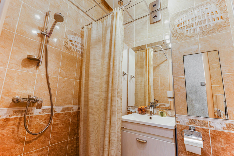 Bathroom 2, Inndays on Konkovo 2, Western