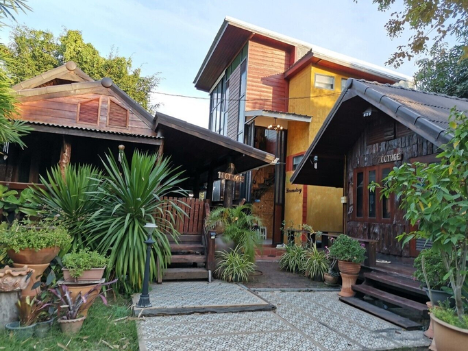 Exterior & Views 1, Gardenroom Home Stay and Cafe Suvarnabhumi, Lat Krabang