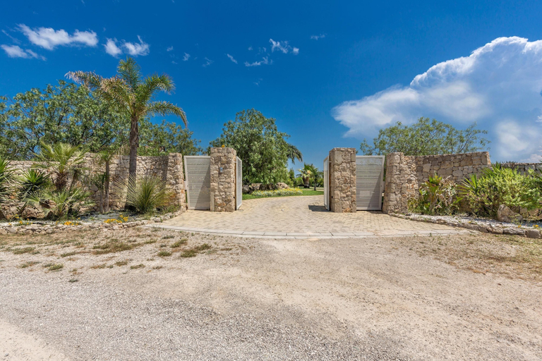 Exterior & Views 2, Villa Giulia Luxury Suite, Lecce
