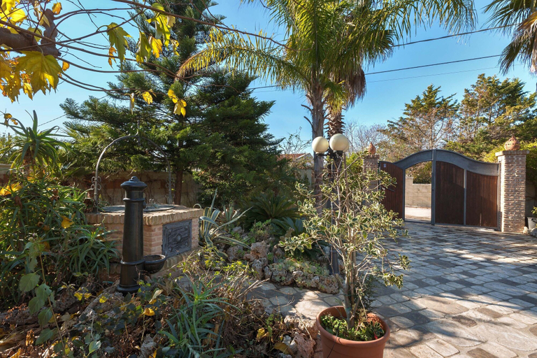 Garden 3, Villa Rosy, Taranto