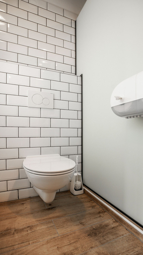 Bathroom 4, Turn Hostel, Ljubljana