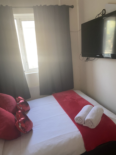 Bedroom 5, BRENDA'S APART HOTEL LONDON, London