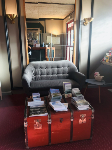 Public Area 2, Hôtel Italia, Indre-et-Loire