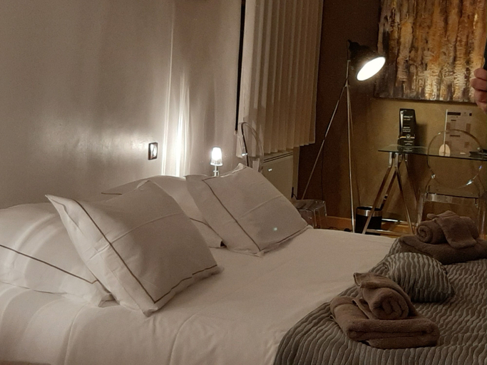 Bedroom 3, Le Clos du Bois Joli, Ain