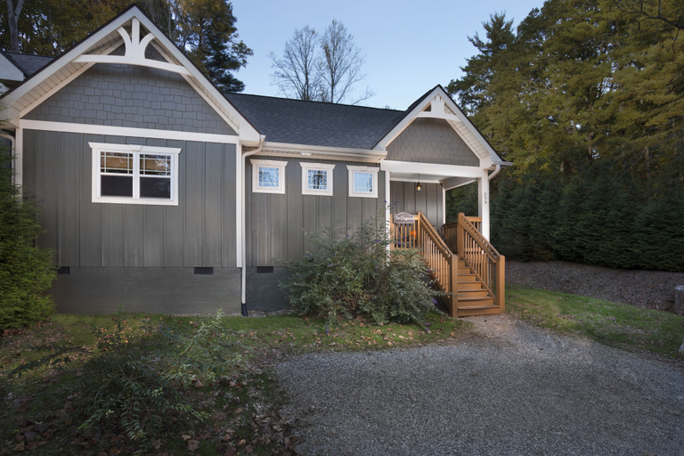 Exterior & Views 2, Asheville Cottages, Buncombe