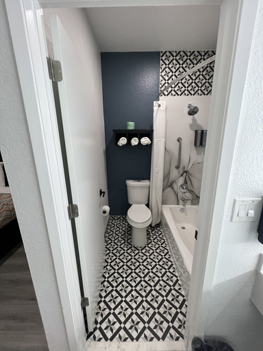 Bathroom 3, Grand Villa Inn Galleria, Houston