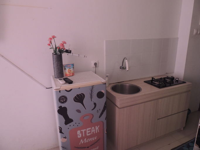 Others 5, Studio Room at V Apartment, Sleman