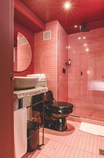 Bathroom 4, The Somos Beats Hotel & Rooftop, Medellín