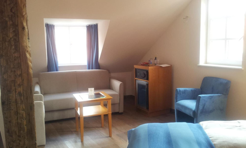 Bedroom 4, Hotel MainChateau, Offenbach