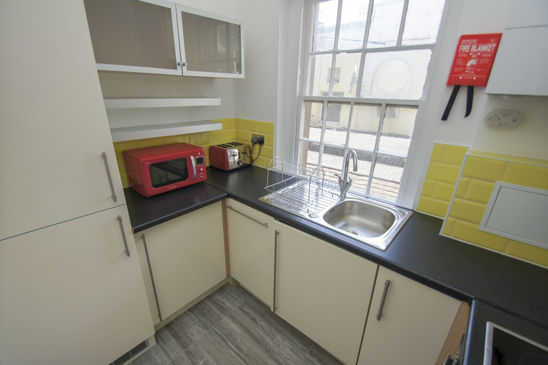 Others 4, Mucky Duck House Central by Brighton Holiday Lets, Brighton and Hove