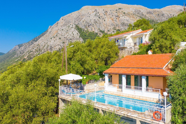 Exterior & Views 2, Villa Elia Large Private Pool Walk to Beach Sea Views A C Wifi Car Not Required - 1978, Ionian Islands
