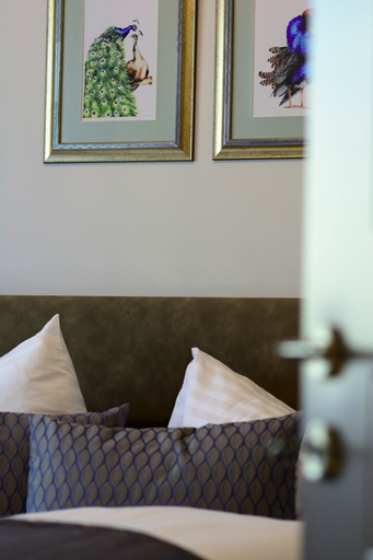 Bedroom 23