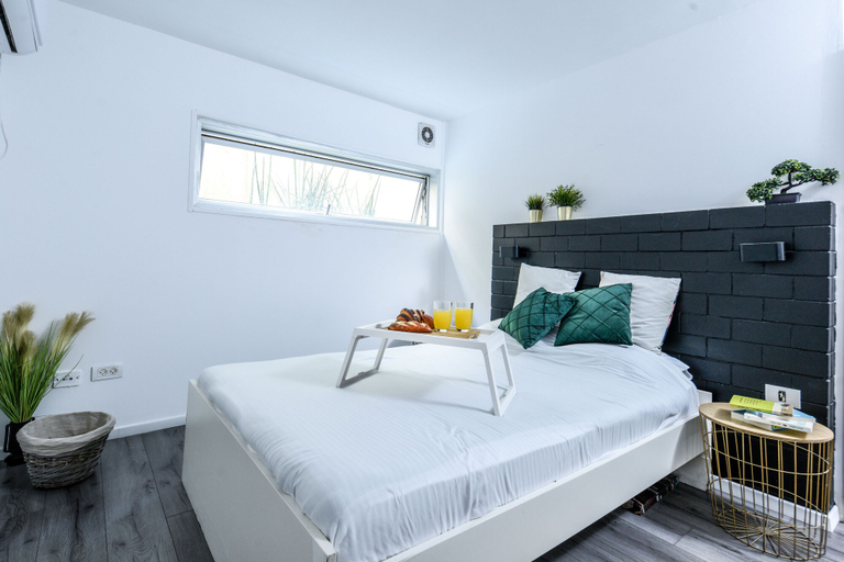 Bedroom 3, Beautiful Interior with Private Outdoor