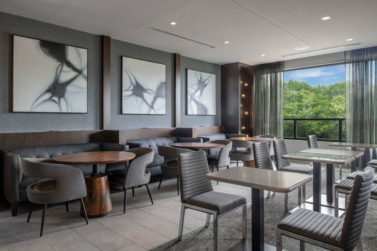 Food & Drinks 5, Fairfield Inn & Suites by Marriott Boston Medford, Middlesex