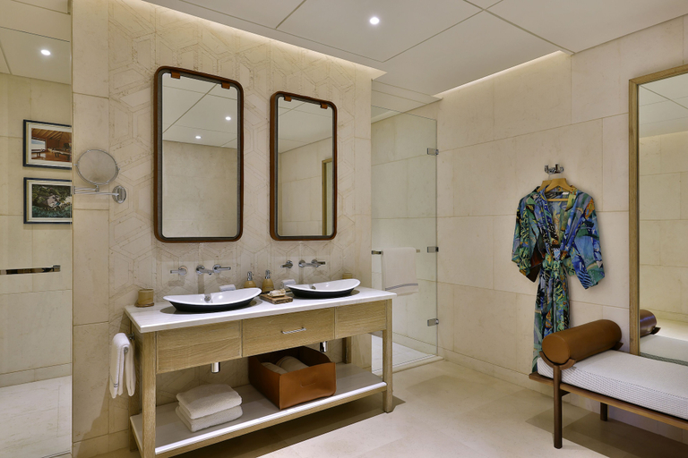 Bathroom 5, Mango House Seychelles, LXR Hotels & Resorts