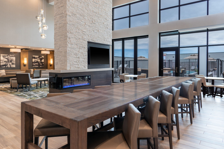 Food & Drinks 5, Residence Inn by Marriott Lancaster Palmdale, Los Angeles