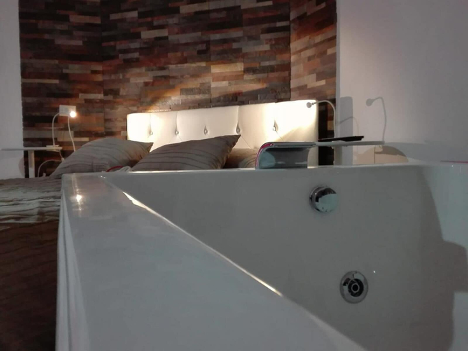 Bedroom 4, Le Tre Meraviglie a 200m Dal Mare, Catania
