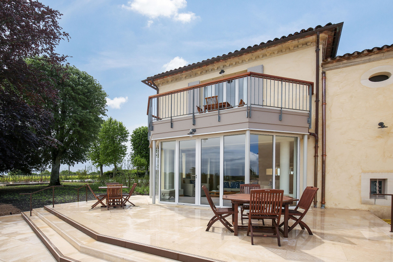 Exterior & Views 2, Logis DE Valandraud, Gironde